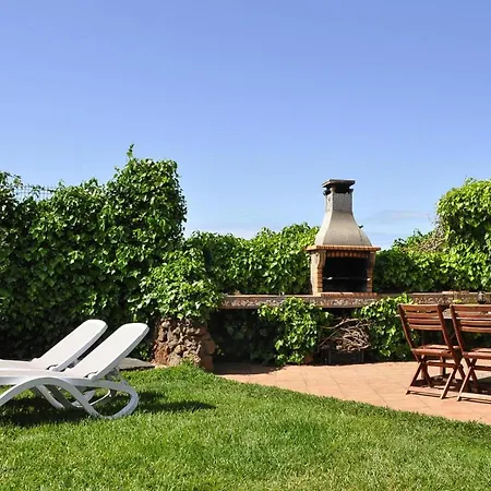 Hébergement de vacances Holiday Home, *